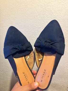 Serra Navy Pointed Toe Knot Flats